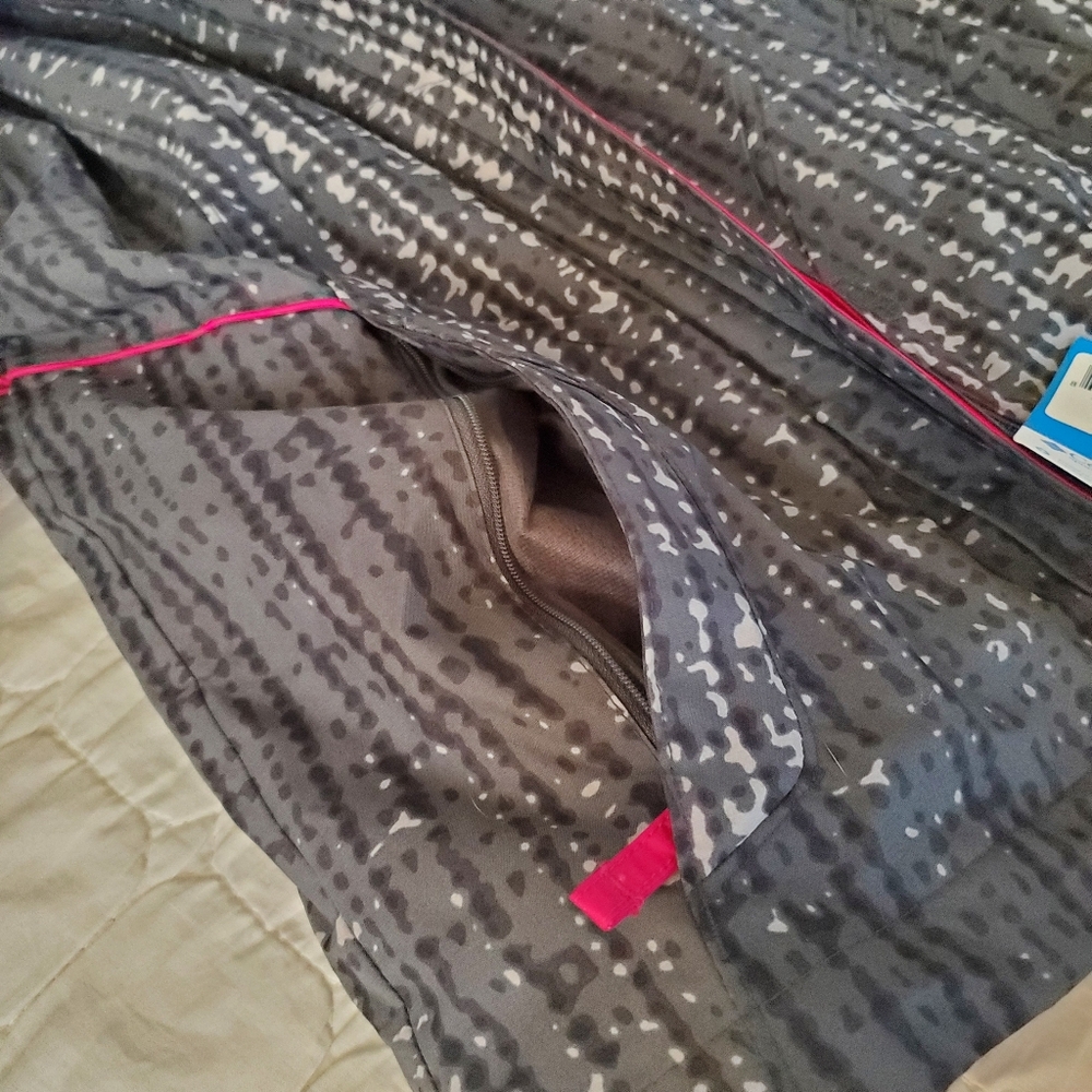 Jacket - Picture 6 of 16